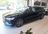Volvo V60 B4 AUT Dízel 197LE Inscription